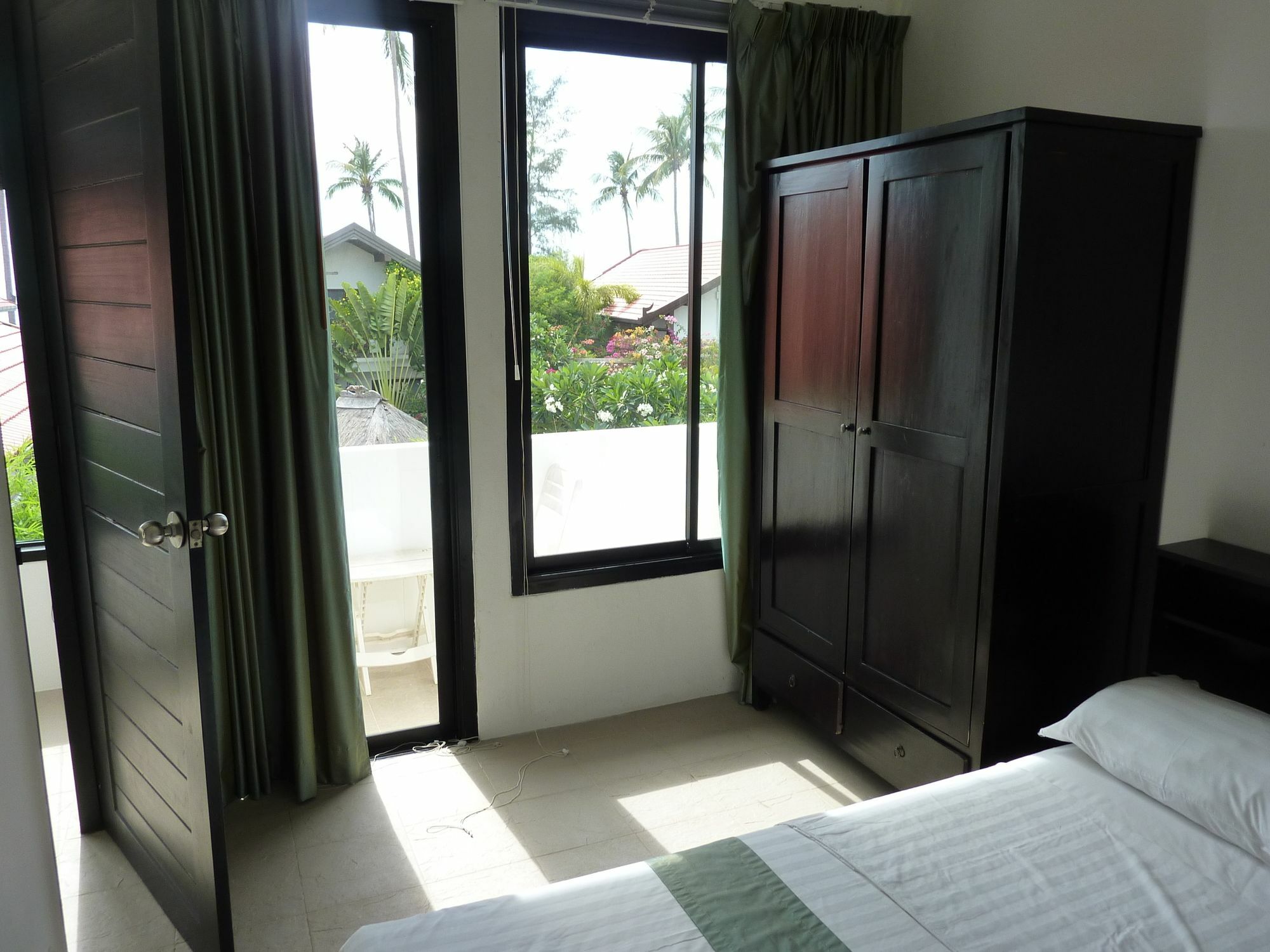 קו לנטה Sai Naam Lanta - Apartments & Townhouses מראה חיצוני תמונה